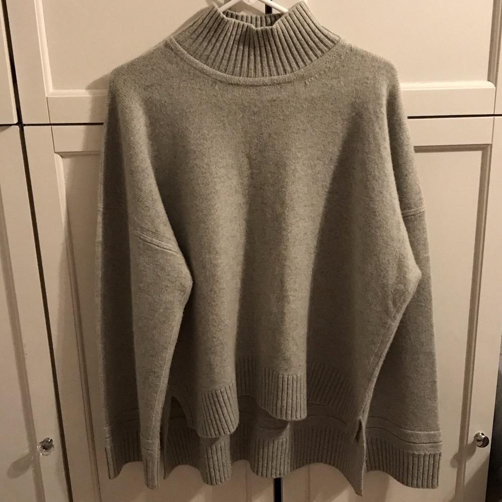 Rosetta Getty Light Gray Cashmere Turtleneck Sweater